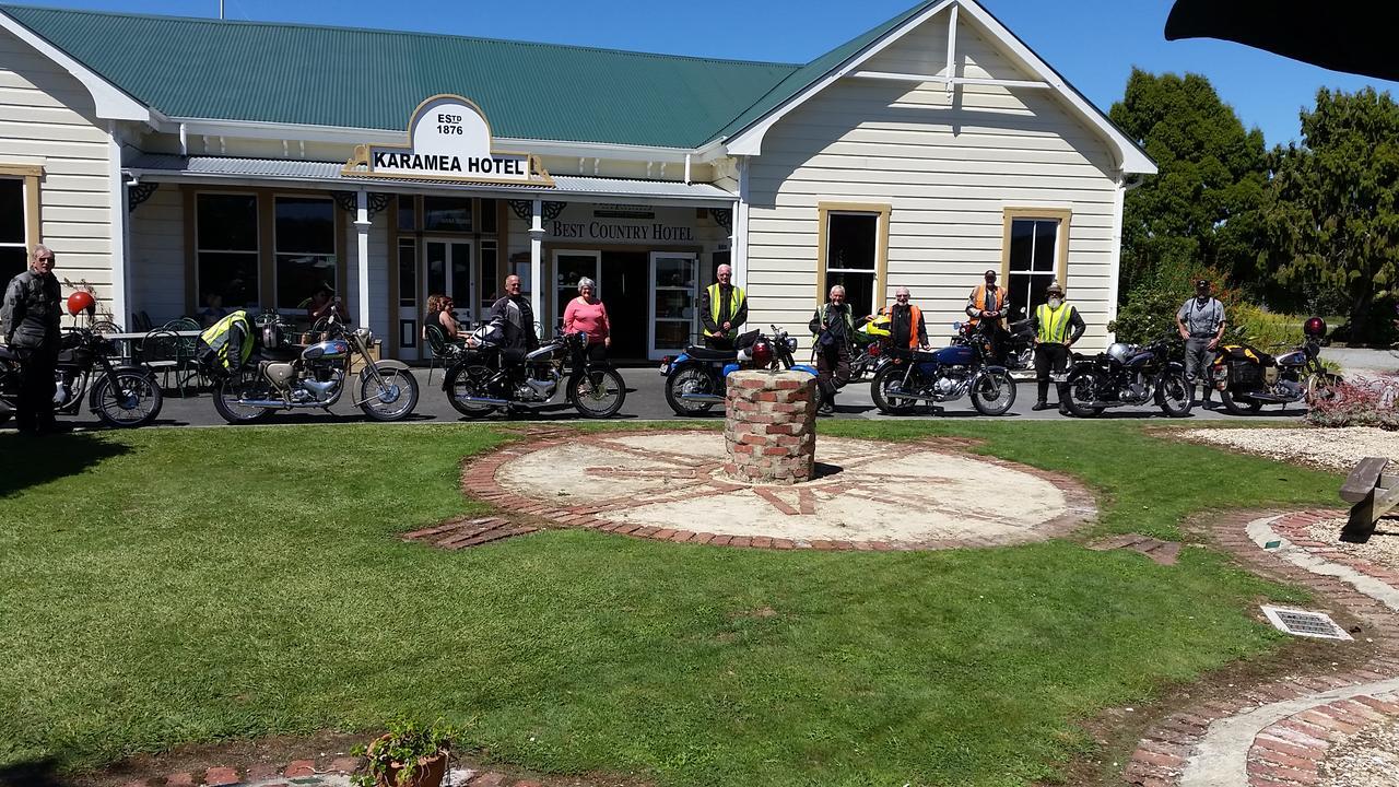 Karamea Village Hotel Exterior foto